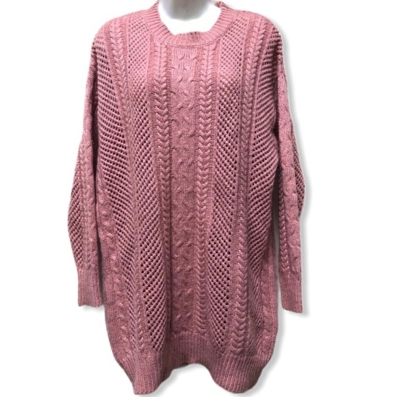 John + Jenn Oversized Cable Knit Sweater in Blush Pink Size S/P - Picture 2 of 9